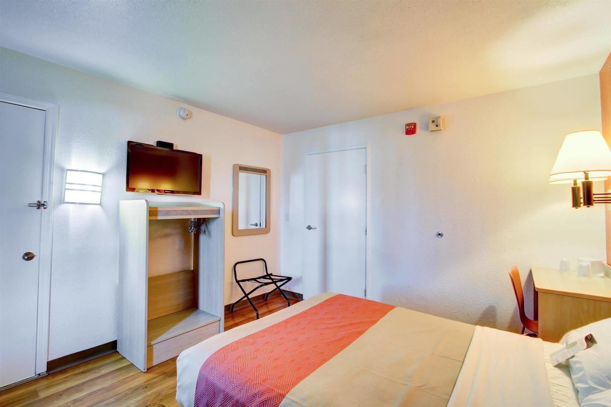 Motel 6-La Mesa, Ca - San Diego Ngoại thất bức ảnh